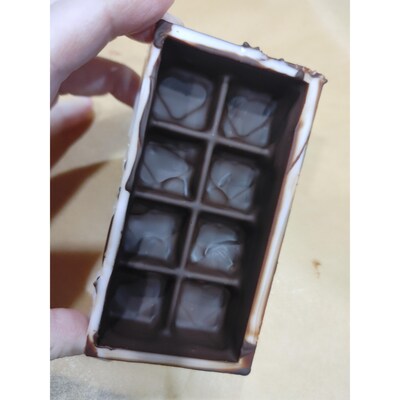 Chocolate Bar Mold with fillable cubes - image5
